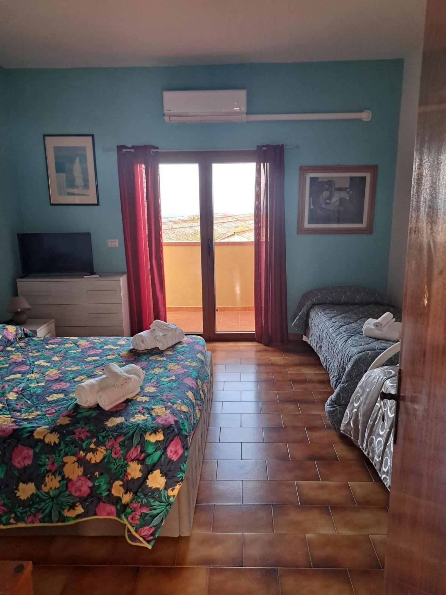 Gli Appartamenti Degli Dei Milazzo Eksteriør billede