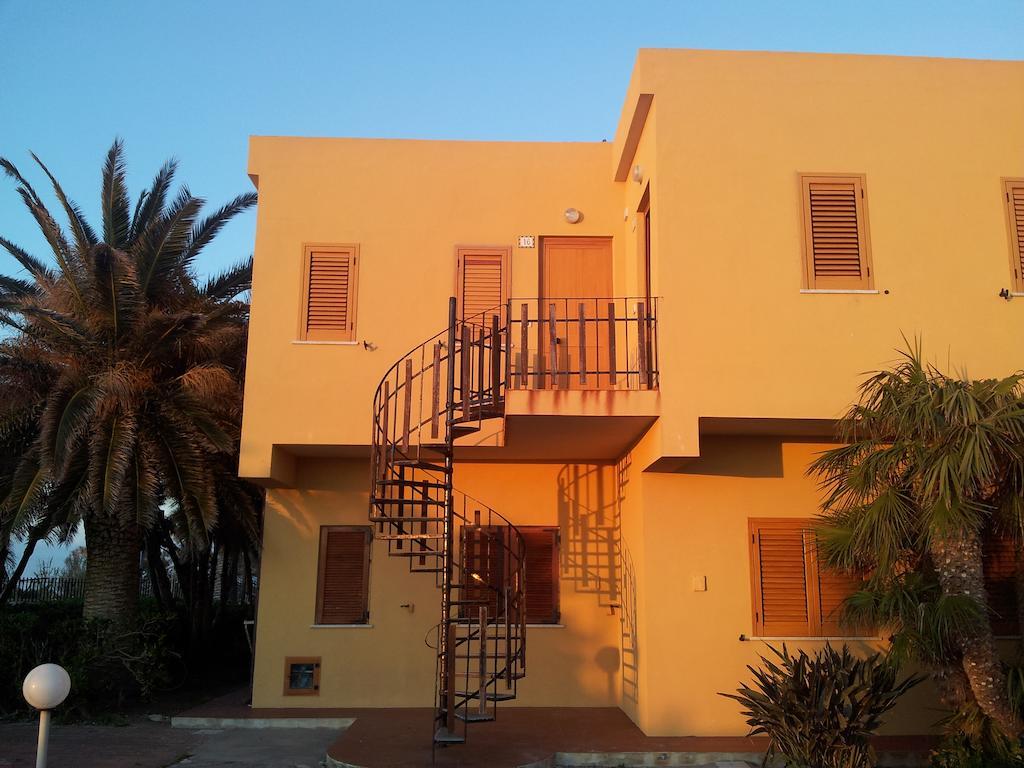 Gli Appartamenti Degli Dei Milazzo Værelse billede