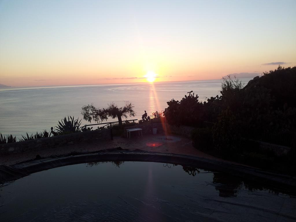 Gli Appartamenti Degli Dei Milazzo Værelse billede