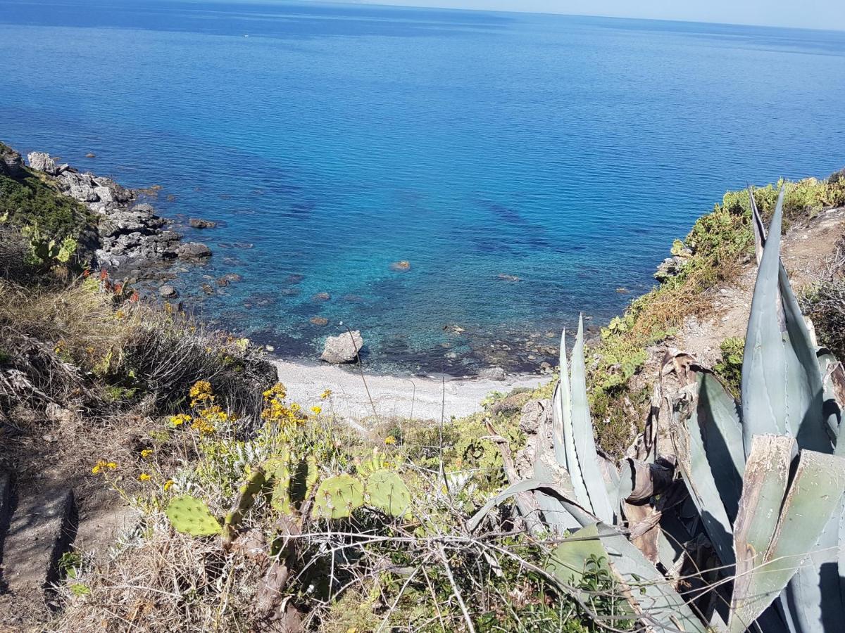 Gli Appartamenti Degli Dei Milazzo Eksteriør billede